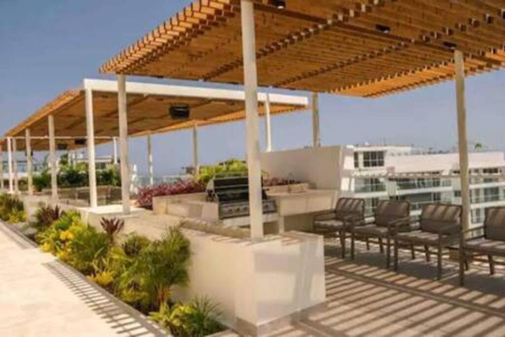 Apartment Indulge, Balcony Jacuzzi